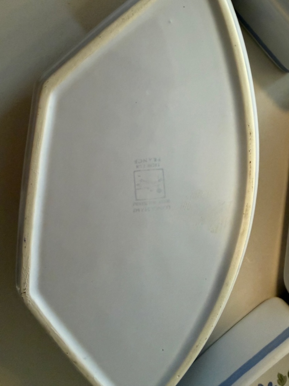 Vintage Longchamp France Perouges 9-Piece Ceramic Lazy Susan Set - Picture 3 of 10